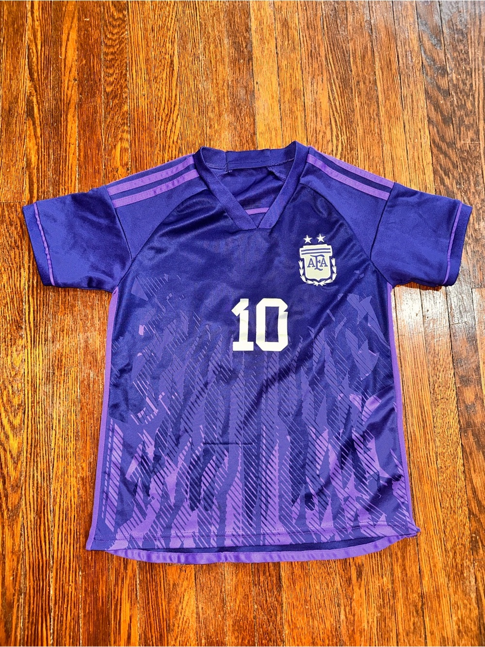 Argentina Away Jersey Small- FIFA World Cup 2022 - Messi #10 - Player Version